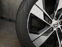 Genuine OEM Volvo V60 5-Spoke Black Diamond Cut 1089 Alloy Rims Winter Tyres 215/55 R 18 99% 2020 Nokian 7,5J ET50,5 31680199 5x108