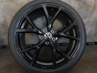 Genuine OEM VW Golf 8 5H R GTI GTD R Line Estoril Alloy Rims Summer Tyres 235/35 R 19 2022 Bridgestone 5,8mm 8J ET50 5H0601025S 5H0601025AD 5H0601025AM 5x112 Black