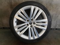 Genuine OEM Skoda Superb 3 3V Sirius Alloy Rims Summer Tyres 235/40 R 19 Pirelli 2019 2023 7-6,4mm 8J ET44 3V0601025G 5x112 SILBER