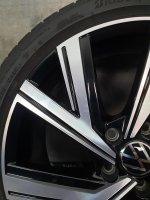 Original VW Golf 8 5H R GTI GTD Bergamo Alufelgen Sommerreifen 225/40 R 18 Bridgestone 2020 2022 7,5J ET51 5H0601025M 5x112