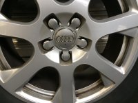 Audi Q5 8R Alloy Rims Wintererifen 235/65 R 17 Dunlop 6,5-5,5mm