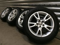 Genuine OEM Audi Q3 8U Alloy Rims Winter Tyres 215/60 R...