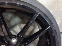 Original VW Golf 7 5G R GTI GTD Pretoria Alufelgen Sommerreifen 235/35 R 19 Pirelli 2019 8J ET50 5G0601025AJ 5x112 SCHWARZ