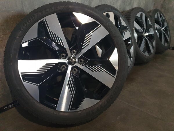 Original Renault Megane E-Tech Soren Alufelgen Allwetterreifen 215/45 R 20 Goodyear 2022 2023 7J ET34 403001816R 5x114,3
