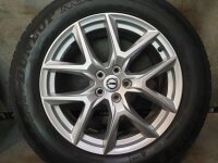 Original Volvo XC60 2 Typ 246 Tucan Alufelgen Winterreifen 235/60 R 18 2024 Dunlop 7,5J ET50,5 31423851 5x108