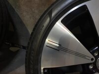 Original Mercedes EQS V297 Alufelgen Sommerreifen 265/40 R 21 RDKS Pirelli 2021 9,5J ET41,5 A2974011100 5x112
