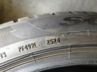 2x Pirelli Scorpion Winter Winterreifen 235/45 R 20 100V...