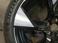 Original Volvo EX90 Typ T 5-Speichen Aero-Sport-Design Alufelgen Winterreifen 265/40 R 22 295/35 R 22 RDKS 2023 2024 Michelin 9J ET38,5 32134889 10J ET44,5 32134890 5x108