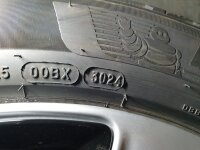 Original Volvo EX90 Typ T 5-Speichen Aero-Design Alufelgen Winterreifen 255/50 R 20 285/45 R 20 RDKS 2024 Michelin 8,5J ET40,5 32134879 9,5J ET39 32134882 5x108 SILBER
