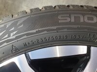 Original Volvo V90 Cross Country 5-Y-Speichen-Design 1184 Alufelgen Winterreifen 235/50 R 19 2023 Nokian 7,5J ET50,5 32134528 5x108