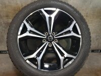 Original Volvo V90 Cross Country 5-Y-Speichen-Design 1184 Alufelgen Winterreifen 235/50 R 19 2023 Nokian 7,5J ET50,5 32134528 5x108