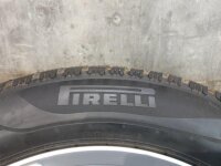 Original Volvo XC90 2 Typ 256 Alufelgen Winterreifen 235/55 R 19 2025 Pirelli 8J ET42,5 31423021 5x108