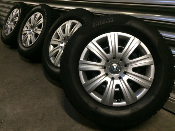 Genuine OEM VW Tiguan 1 5N Steel Rims Winter Tyres 215/65 R 16 Pirell 7N0601027B 6,5J ET33