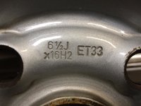 ZU VW Tiguan I 5N Steel Rims Winter Tyres 215/65 R 16 Kumho 2011 2015 7-4,4mm