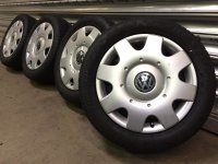 VW Golf 7 5Q Steel Rims Winter Tyres 205/55 R16 Dunlop...