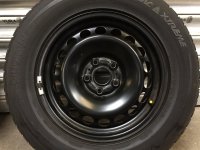 VW Tiguan 1 5N 7N Steel Rims Winter Tyres 215/65 R16 Vredestein 2011 5,9-3,7mm