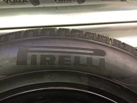 VW Tiguan 2 5NA 5QF601027_/A Steel Rims Winter Tyres 215/65 R 17 Seal Pirelli 7,1-5,2mm 2016 2017