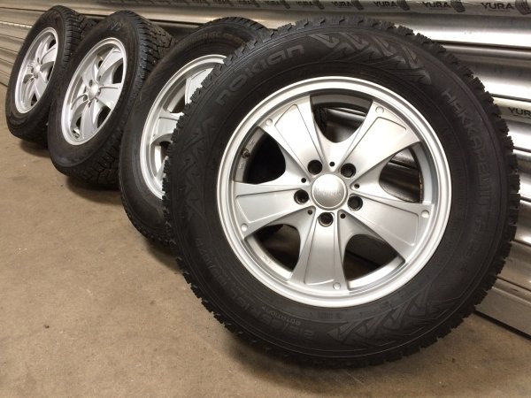 EMR Alloy Rims Winter Tyres mit Spikes 215/65 R 16C 99% Nokian 2018 6,5J ET42 LK108