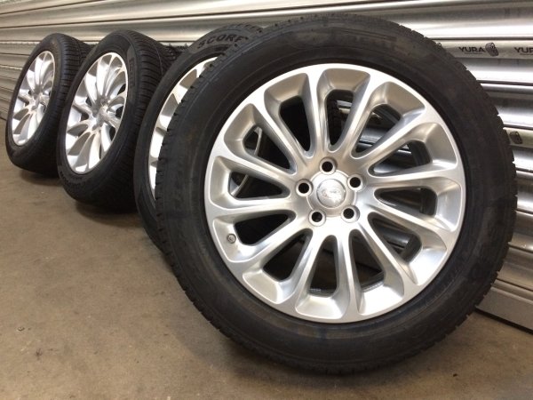 Land Rover Discovery 5 Style 1065 Alloy Rims Winter Tyres 255/55 R 20 TPMS Pirelli NEW 2020 8,5J ET47 682662 LR098796