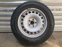 1x Genuine OEM VW Tiguan 1 5N Steel Rim Winter Tyres...