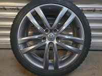 VW Golf 7 5G R GTI GTD Salvador Alufelgen Winterreifen 225/40 R 18 99% Dunlop 2017 7,5J 5G0601025AF ET51 5x112
