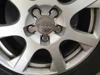Original Audi Q5 8R Alufelgen Winterreifen 235/65 R 17 Pirelli 80% 2017 6,4-5,9mm 8R0601025E 7J ET37 5x112