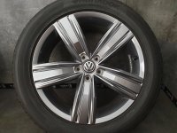 VW Tiguan 2 5NA Victoria Falls Alufelgen Sommerreifen 235/50 R 19 Seal 99% 2021 Hankook 7,8-7,7mm 7J ET43 5x112 5NN601025C grey